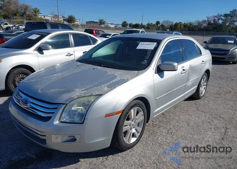 2009 Ford Fusion Sel z USA, uszkodzony, nr VIN 3FAHP081X9R101822